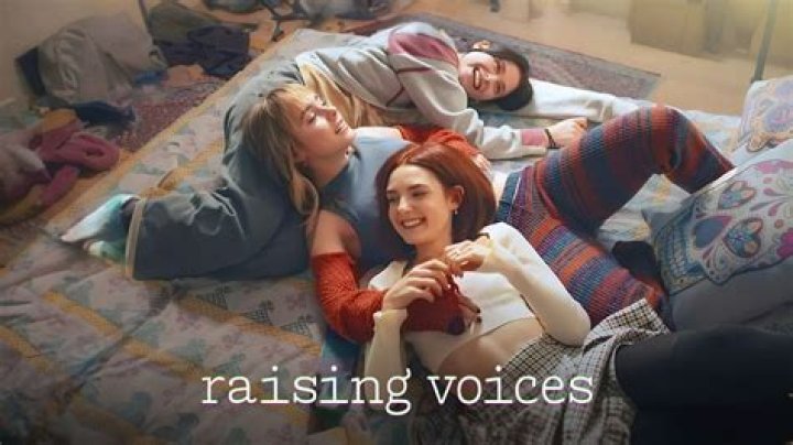 Exploring Emma Sirus: A Rising Voice in Comedy