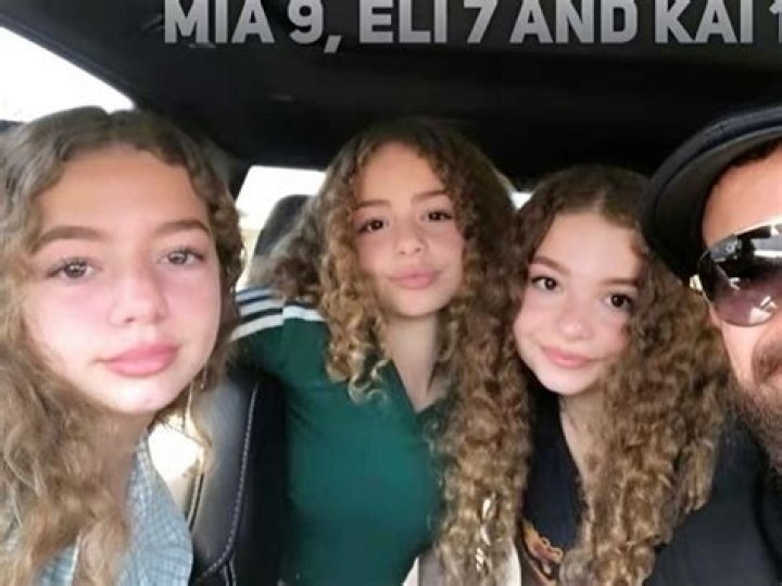 How Old Are The Kalogeras Sisters? Uncover Their Ages &amp; Story